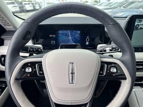 New 2026 Lincoln Aviator Reserve w/ Jet Appearance Package RWD image 27