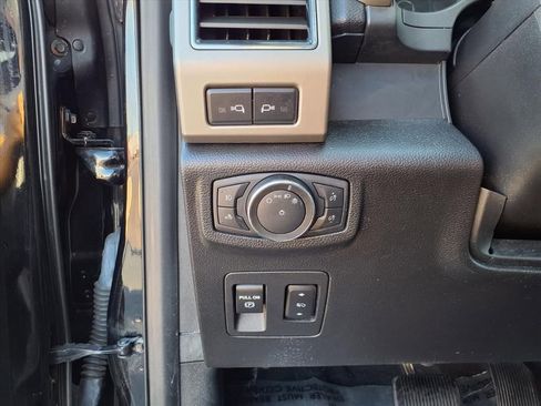 Used 2020 Ford F150 Lariat w/ Equipment Group 502A Luxury image 21