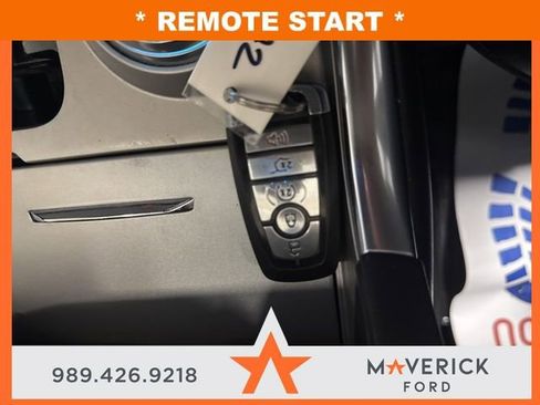 Used 2023 Ford Explorer XLT w/ Equipment Group 202A AWD/4WD image 27