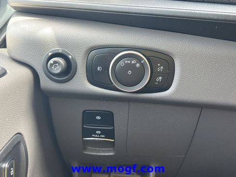 Used 2025 Ford Transit 250 Low Roof w/ Exterior Upgrade Package RWD image 15
