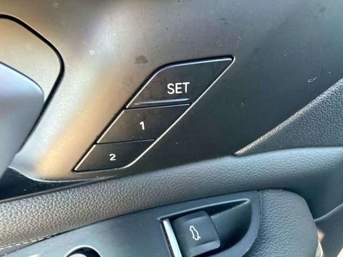 Used 2019 BMW X5 xDrive40i AWD/4WD image 21