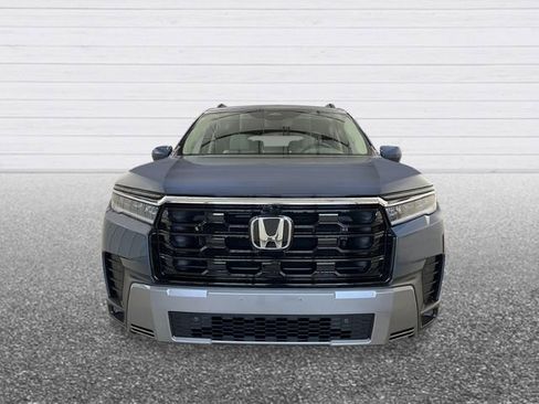 New 2026 Honda Pilot Touring image 10