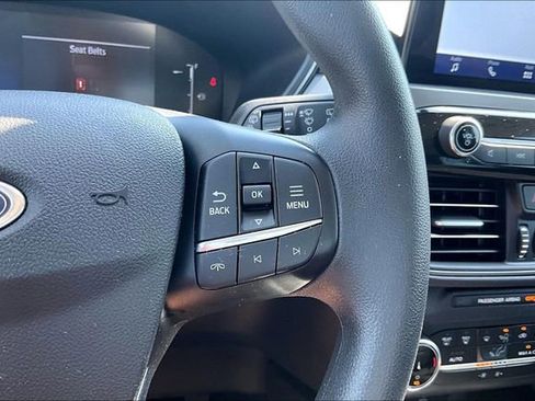 Used 2025 Ford Escape Active image 19