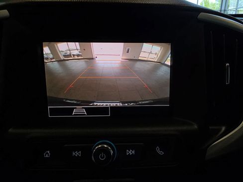 Used 2024 GMC Terrain SLE w/ LPO, Floor Liner Package FWD image 27