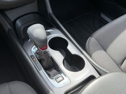 Used 2023 Chevrolet Malibu RS w/ LPO, Floor Liner Package image 16