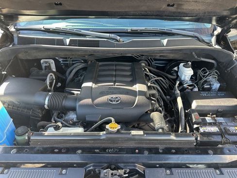 Used 2014 Toyota Tundra SR5 image 28