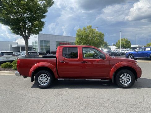 Used 2017 Nissan Frontier SV AWD/4WD image 4