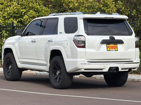 Used 2018 Toyota 4Runner Limited image 6