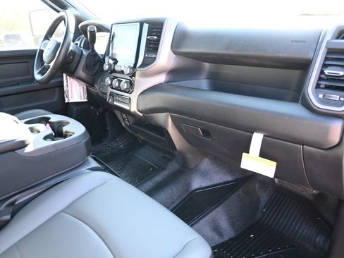 New 2026 RAM 3500 Tradesman w/ Cold Weather Group AWD/4WD image 27