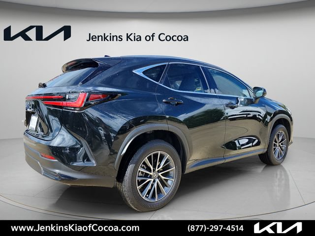 Used 2025 Lexus NX 350 AWD w/ Accessory Package (2T) image 4