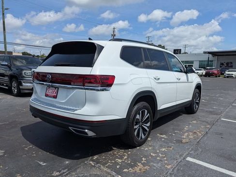 Used 2024 Volkswagen Atlas SE FWD image 5