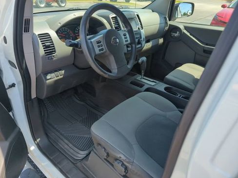 Used 2015 Nissan Xterra S w/ Value Package image 10