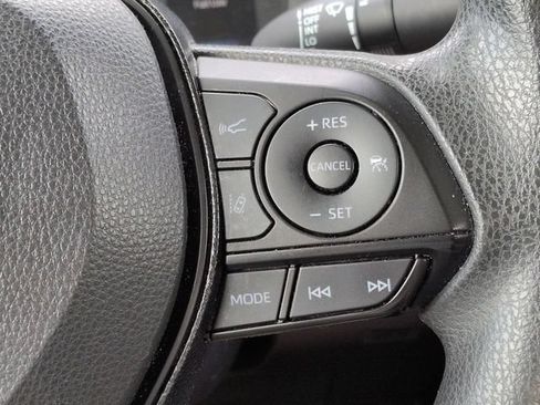 Used 2021 Toyota Corolla LE w/ LE Convenience Package FWD image 23