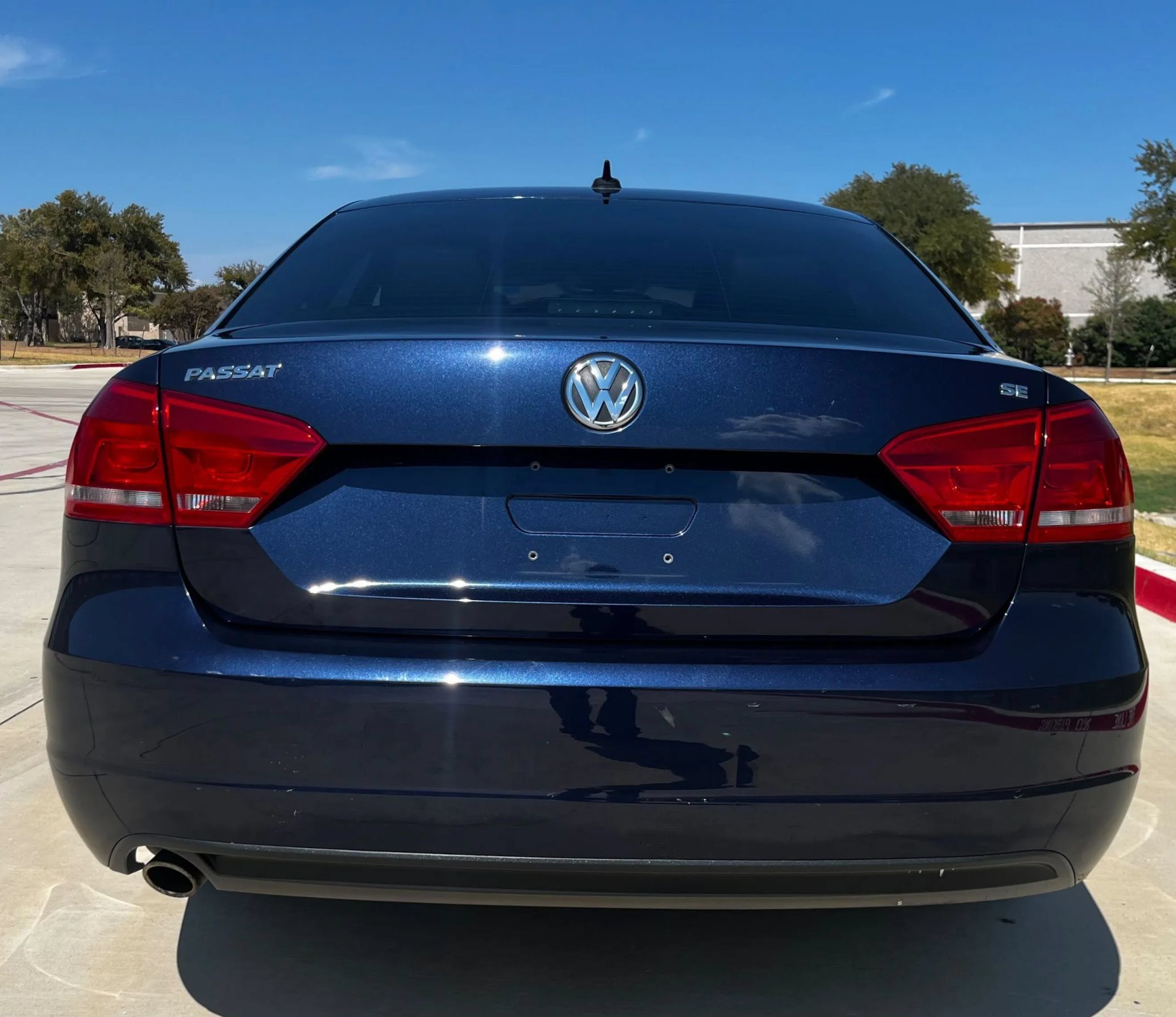 Used 2013 Volkswagen Passat 2.5 SE FWD image 10