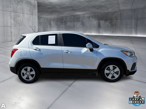Used 2020 Chevrolet Trax LS image 8
