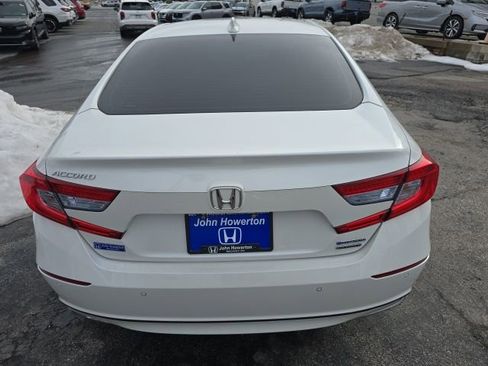 Used 2019 Honda Accord Touring image 4