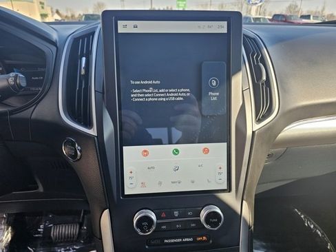 Used 2022 Ford Edge SEL w/ Convenience Package image 29