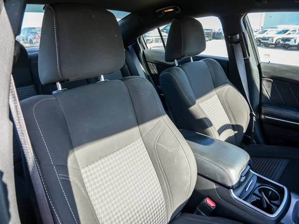 Used 2023 Dodge Charger SXT RWD image 12