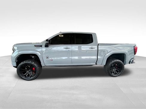 Used 2025 GMC Sierra 1500 AT4 w/ AT4 Premium Package image 8