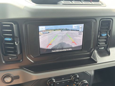Used 2022 Ford Bronco Black Diamond AWD/4WD image 26