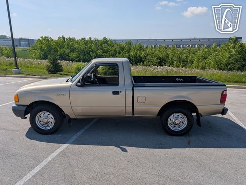 Used 2002 Ford Ranger 2WD Regular Cab image 7