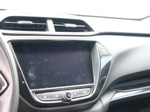 Used 2022 Chevrolet TrailBlazer LT w/ Sun and Liftgate Package FWD image 23