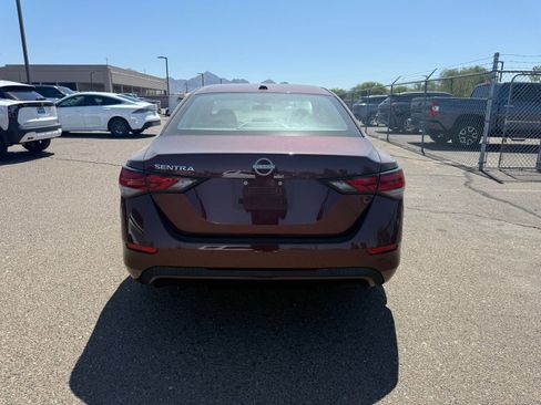 Used 2025 Nissan Sentra SV FWD image 6