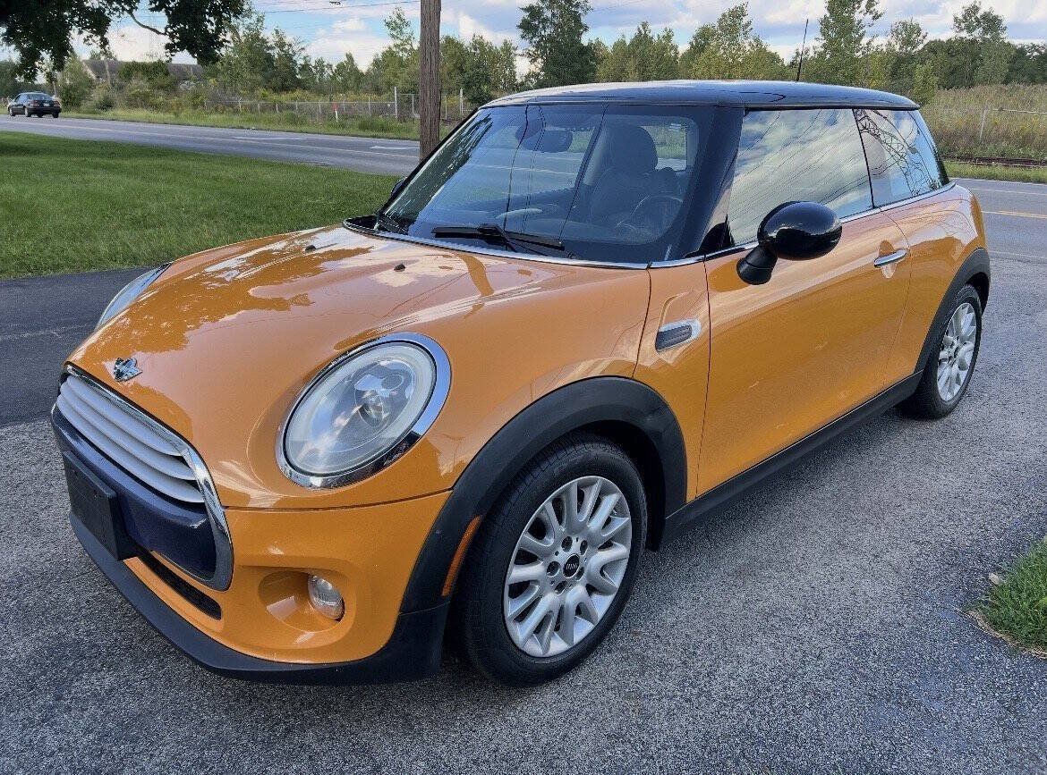 Used 2014 MINI Cooper 2-Door Hardtop FWD image 3