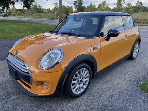 Used 2014 MINI Cooper 2-Door Hardtop FWD image 3