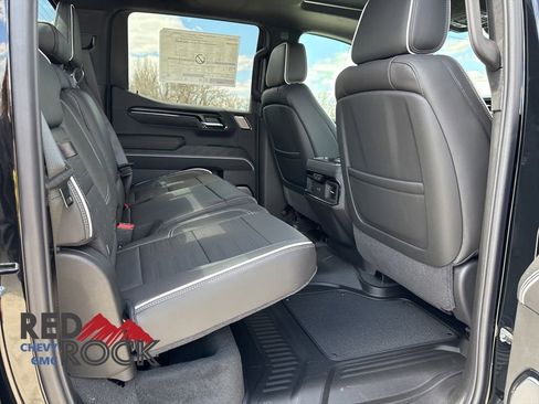 New 2026 GMC Sierra 1500 AT4X AWD/4WD image 14