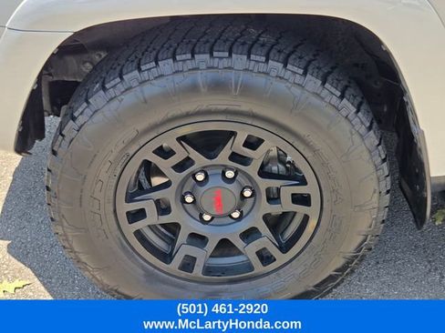 Used 2021 Toyota 4Runner Venture w/ Moonroof Package AWD/4WD image 21