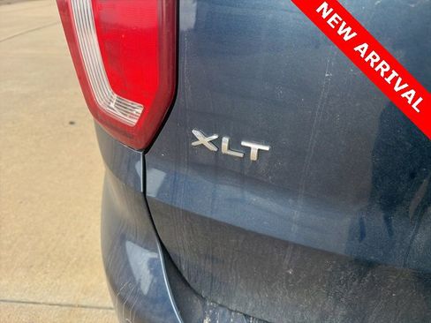 Used 2016 Ford Explorer XLT w/ Equipment Group 202A image 13