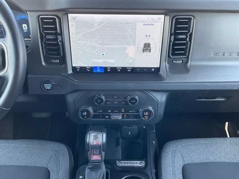 Used 2025 Ford Bronco Big Bend AWD/4WD image 12