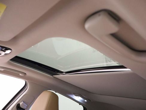 Used 2025 Hyundai Sonata Limited FWD image 18