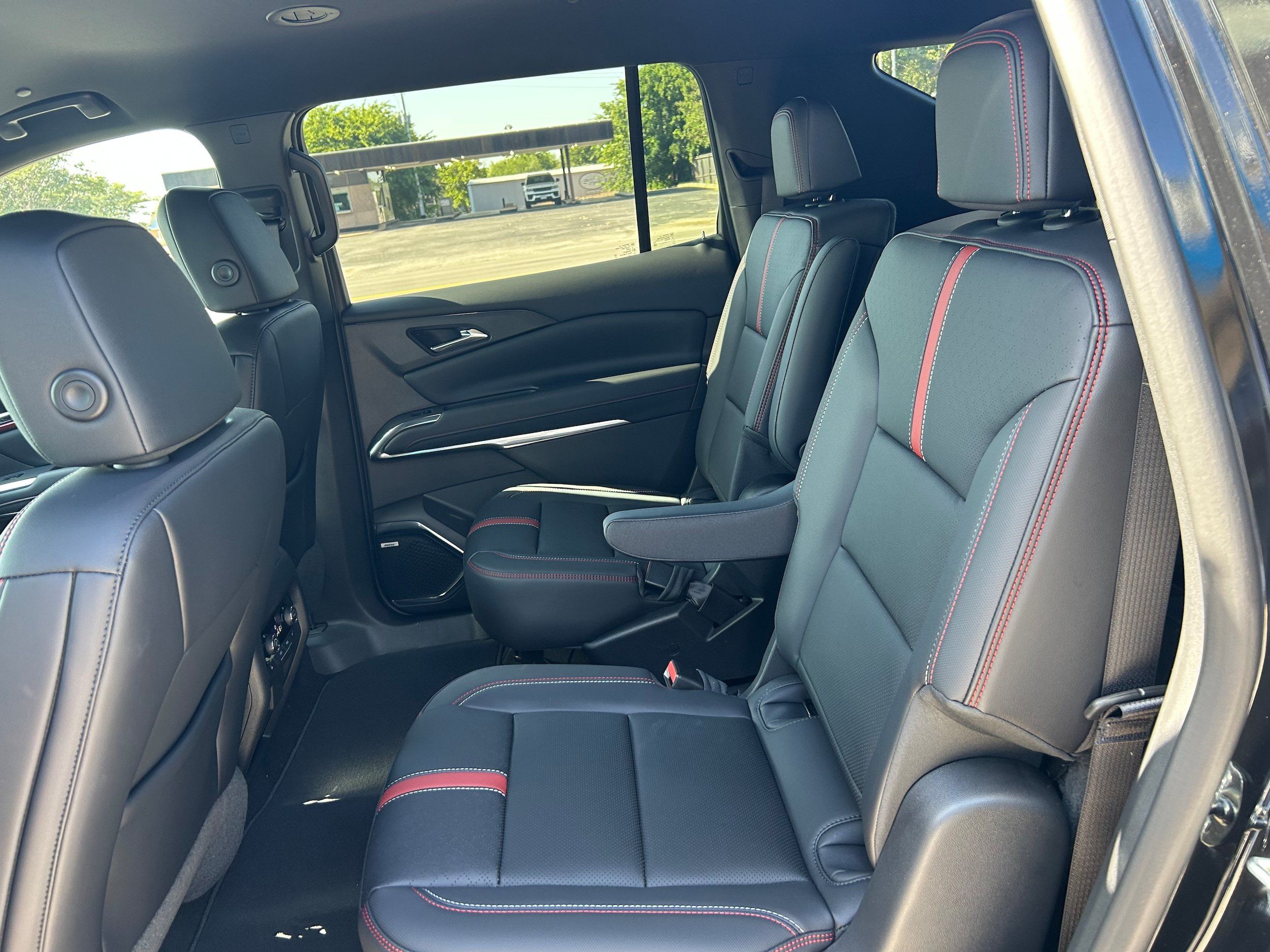 New 2026 Chevrolet Traverse RS FWD image 35