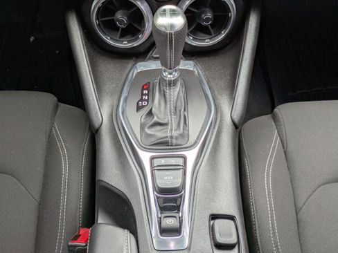 Used 2018 Chevrolet Camaro SS image 6