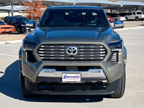 Certified 2025 Toyota Tacoma Limited image 8