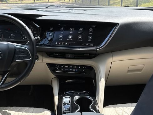Used 2023 Buick Envision Preferred FWD image 18