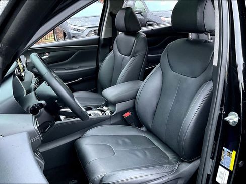 Used 2020 Hyundai Santa Fe Limited image 7