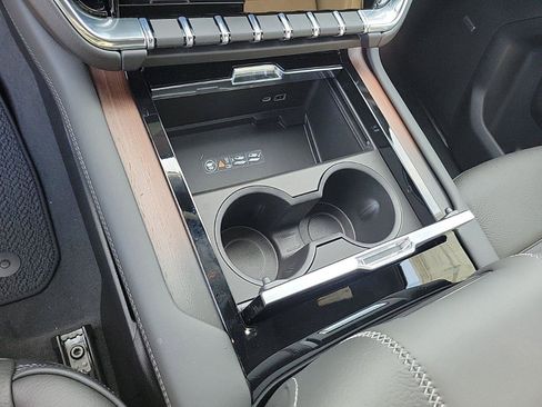 New 2026 GMC Yukon Denali image 28