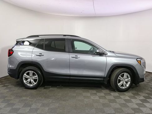 Used 2024 GMC Terrain SLE w/ Driver Convenience Package AWD/4WD image 14