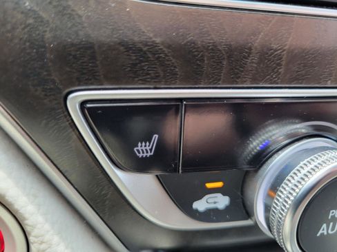 Used 2019 Honda Accord EX-L image 27