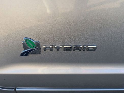 Used 2011 Ford Fusion Hybrid w/ 501A Rapid Spec Order Code image 14