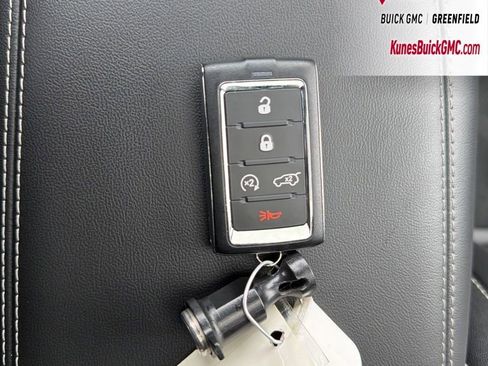Used 2023 Jeep Grand Cherokee L Laredo AWD/4WD image 39
