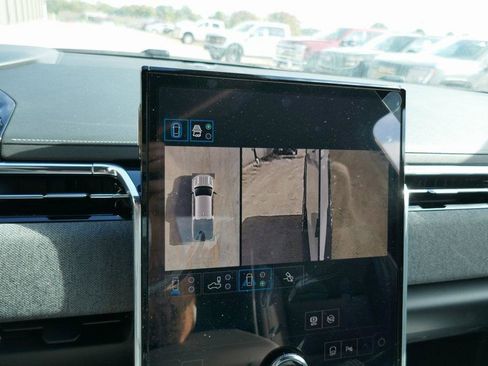 New 2026 GMC Sierra EV Elevation w/ LPO, Elevation Dark Package image 22