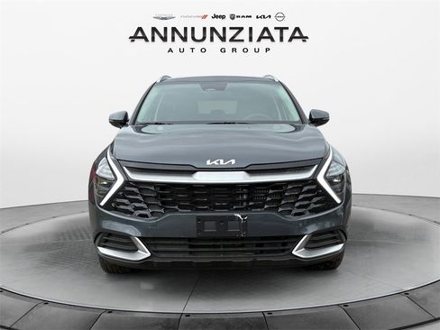 New 2025 Kia Sportage EX image 8