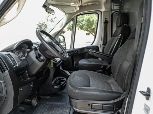 Used 2019 RAM ProMaster 1500 w/ Interior Convenience Group FWD image 3