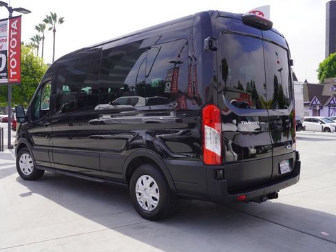 Used 2025 Ford Transit 350 XLT RWD image 5