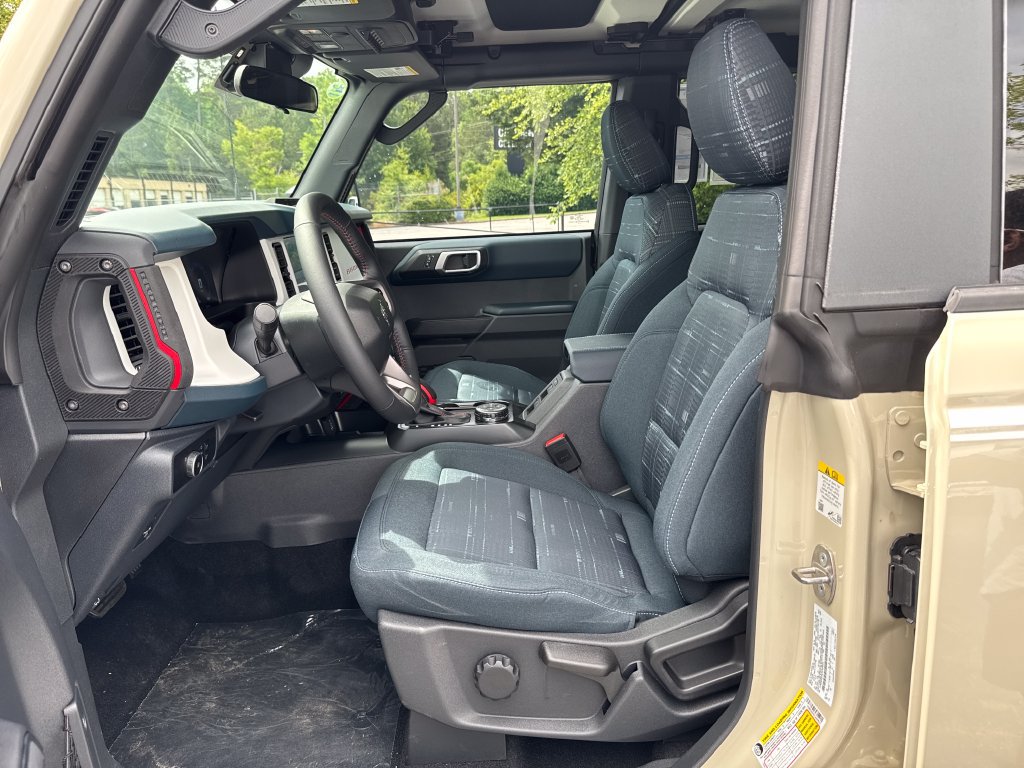 New 2026 Ford Bronco Heritage Edition AWD/4WD image 23