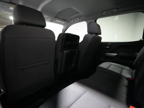 Used 2018 Chevrolet Silverado 1500 LT w/ All Star Edition image 8